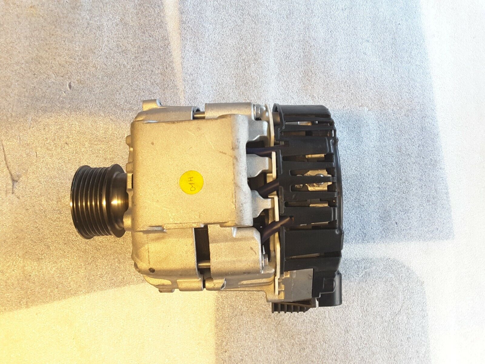 Lichtmaschine Original Audi VW 06L903018G Valeo 200A 14V mit Rollen Keilriemen N