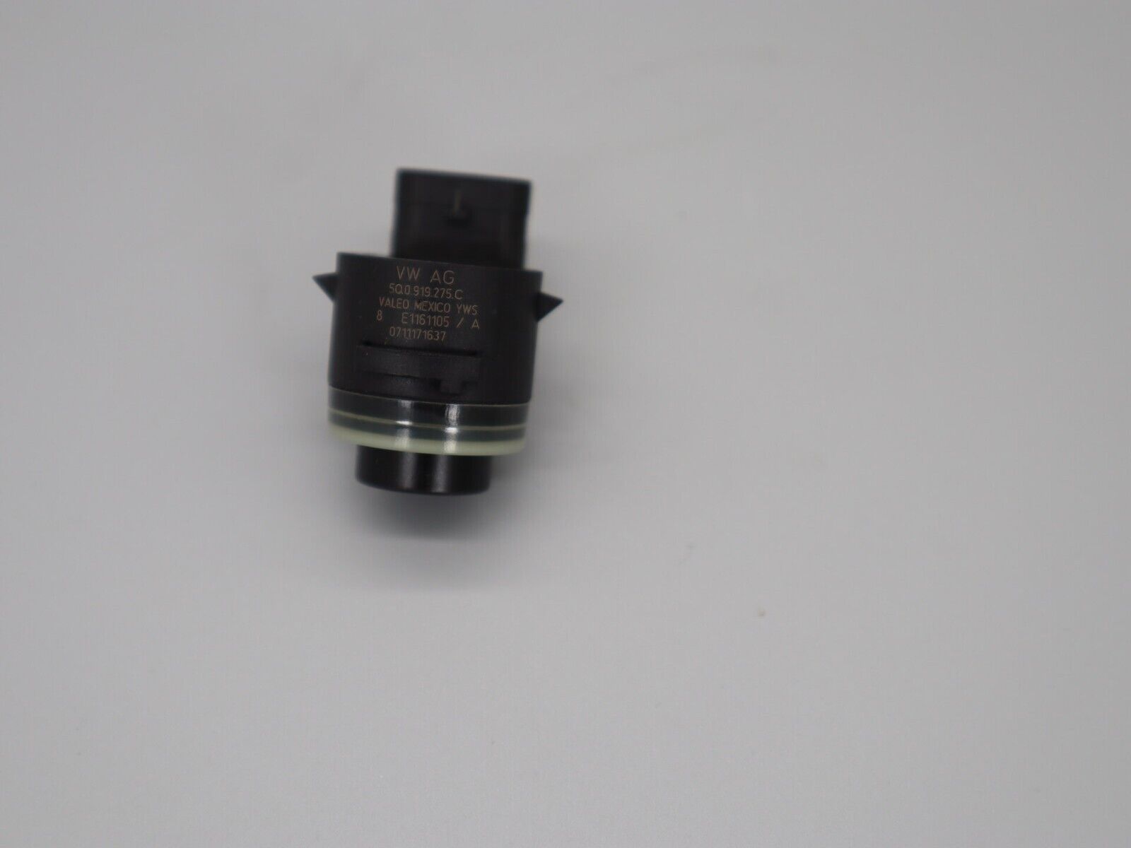 Parking aid sensor Park Tronic PDC Original VW 5Q0919275C NEW.