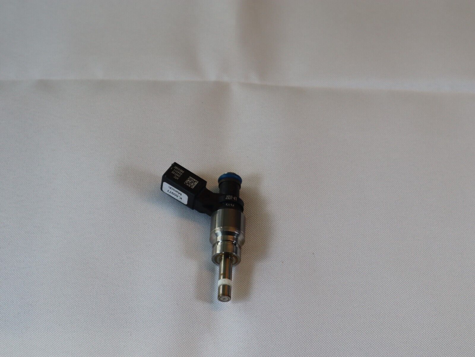 Injector injector nozzle original Audi A6 C6 4F 2.8 FSI V6 A8 3. 06E906036E