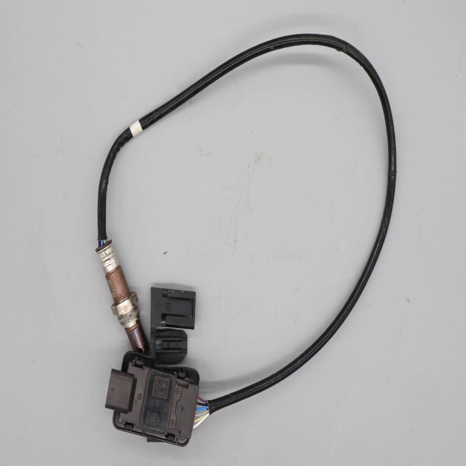 NOX-Sensor vorne 2,0 TDI 05N907807C VW Golf 8 Passat B8 Audi A3 8Y original