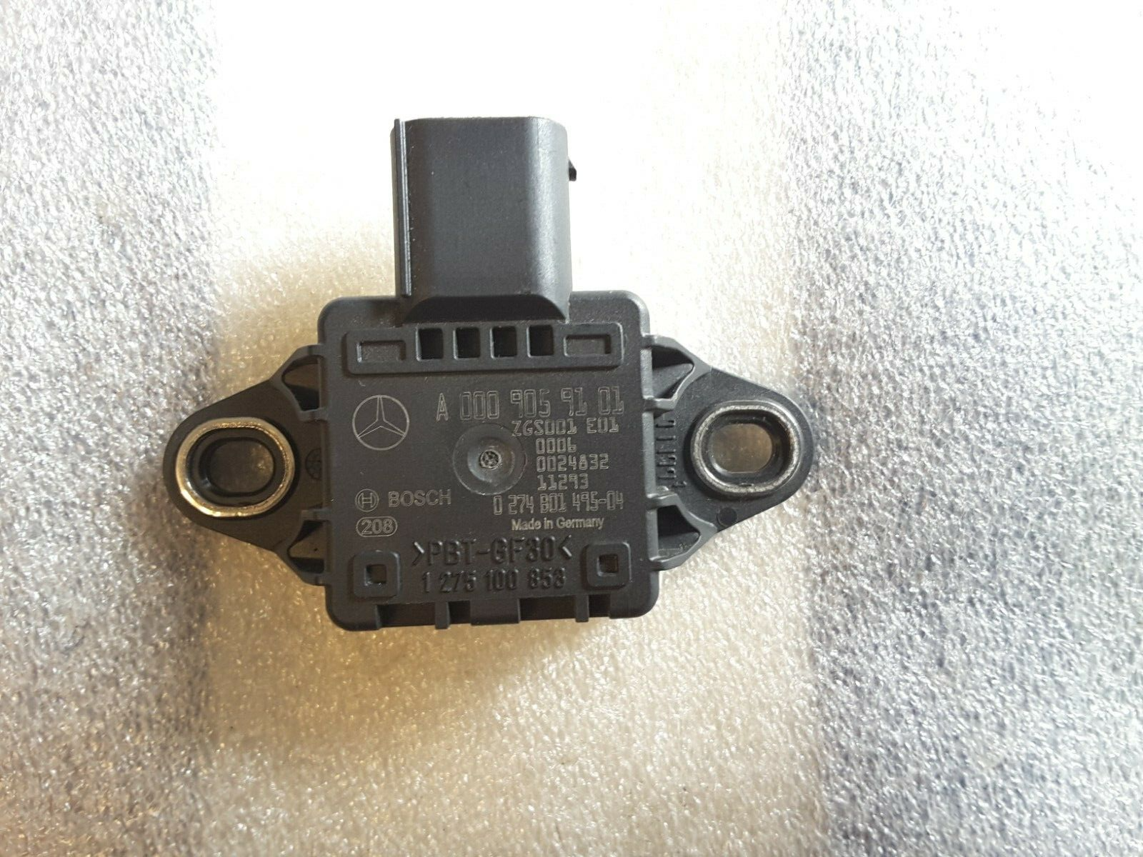 Angular rate sensor acceleration control unit Mercedes E200 CDI W212 A0009059101