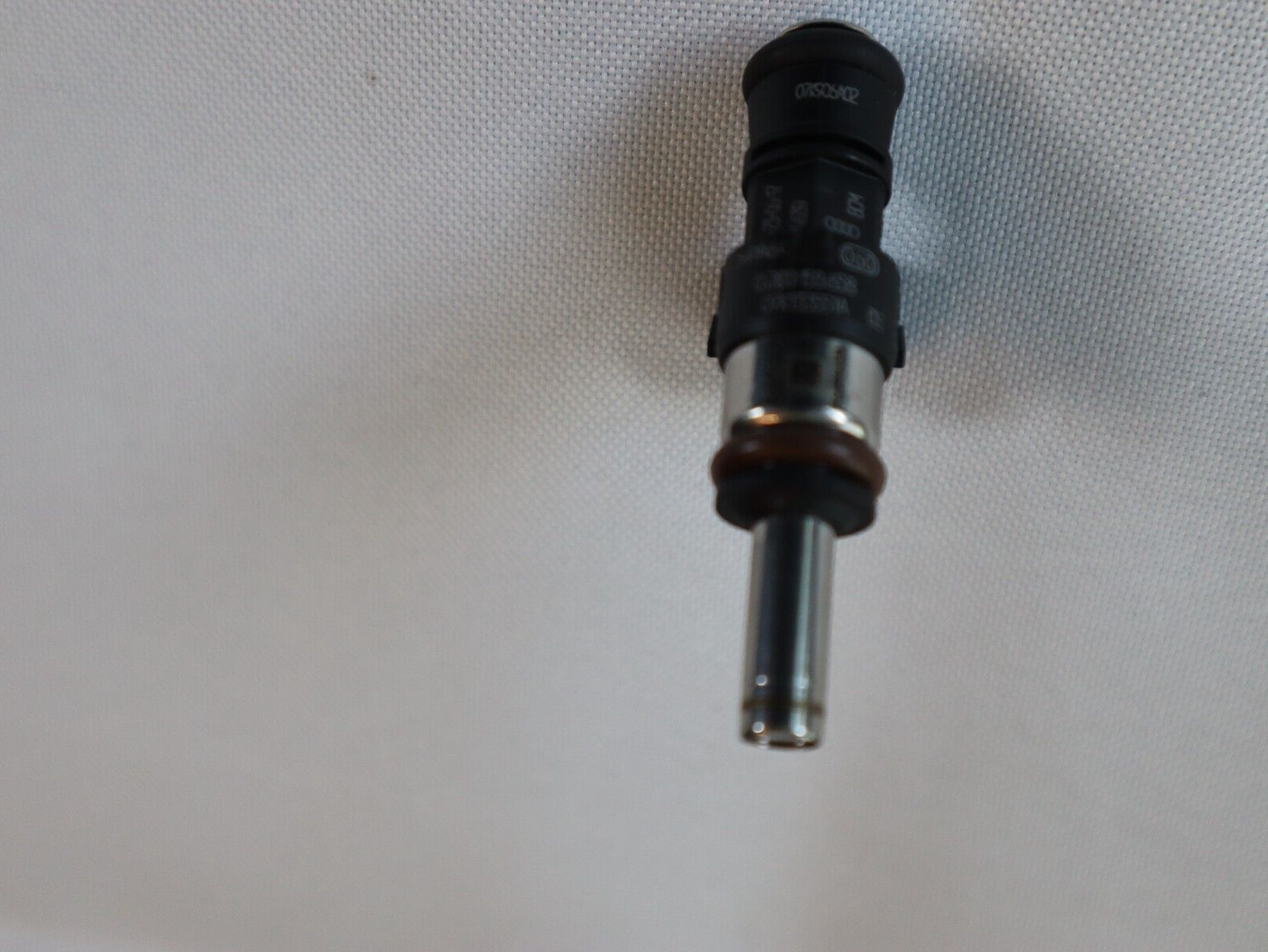 Injector for Audi RS3 Ttrs RSQ3 2.5 TFSI, TT, A4, 0280158658 07K133551A