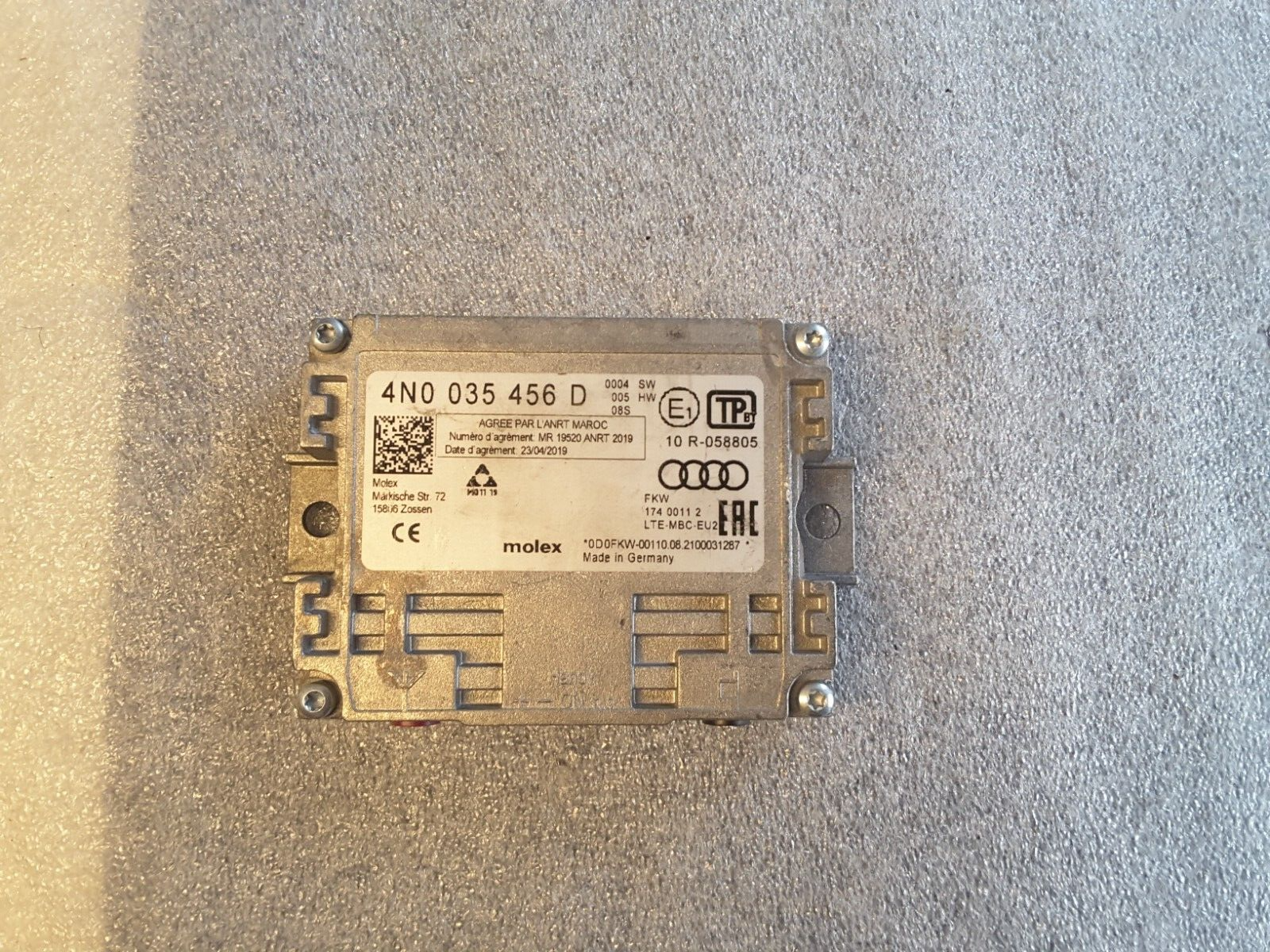 Antennenverstärker LTE  Signalverstärker Audi, VW, Skoda, Seat 4N0035456D