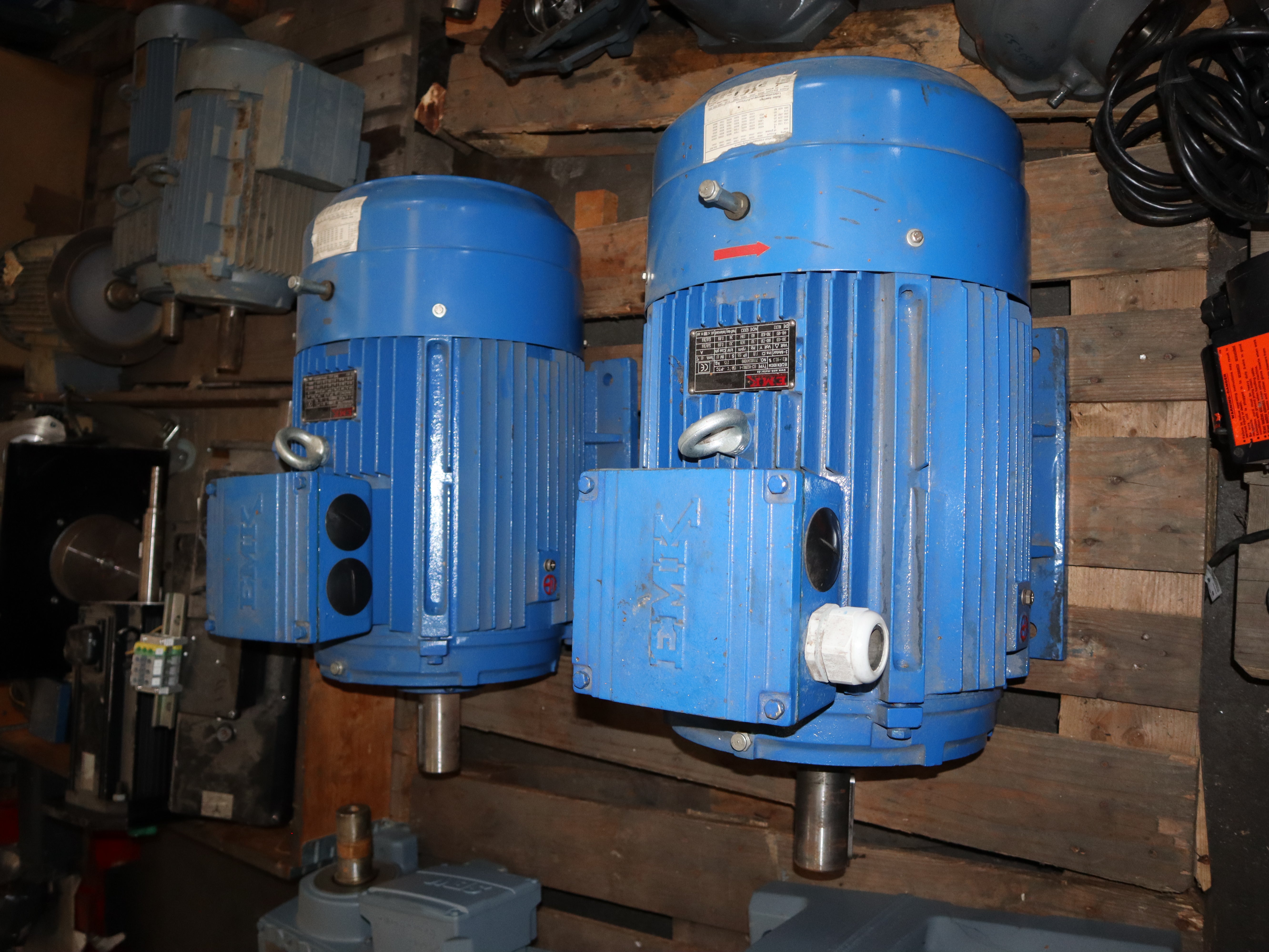 EMK Elektromotor Drehstrom 30kW 1475/min EC2-HS200L1-4 Neu